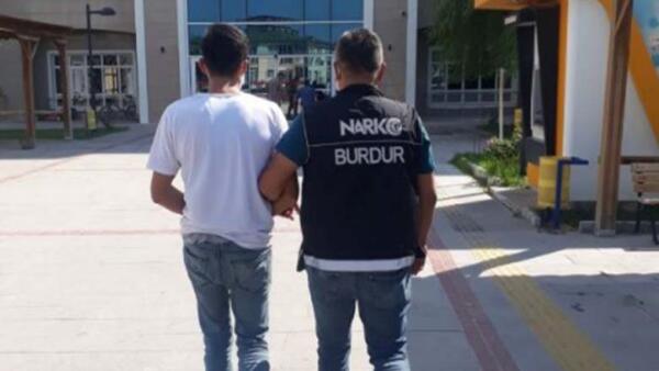 İki suçlu tutuklanarak ceza evine konuldu