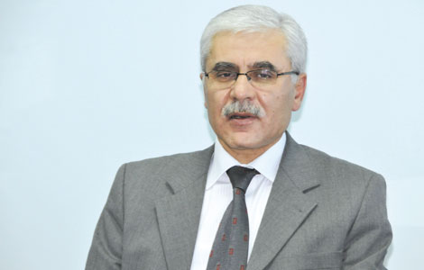 Prof. Dr. Ünsal Özgen Kimdir?