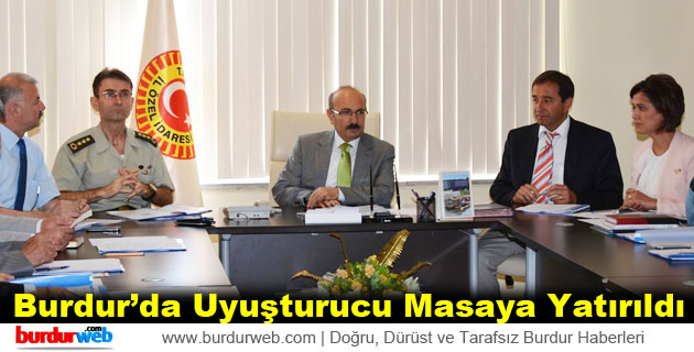 Burdur’da Uyuşturucu Masaya Yatırıldı
