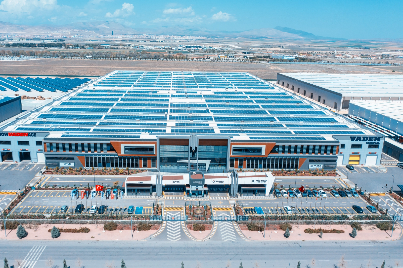 Vaden Otomotiv, İlk Kira Sertifikası İhracını Başarıyla Tamamladı