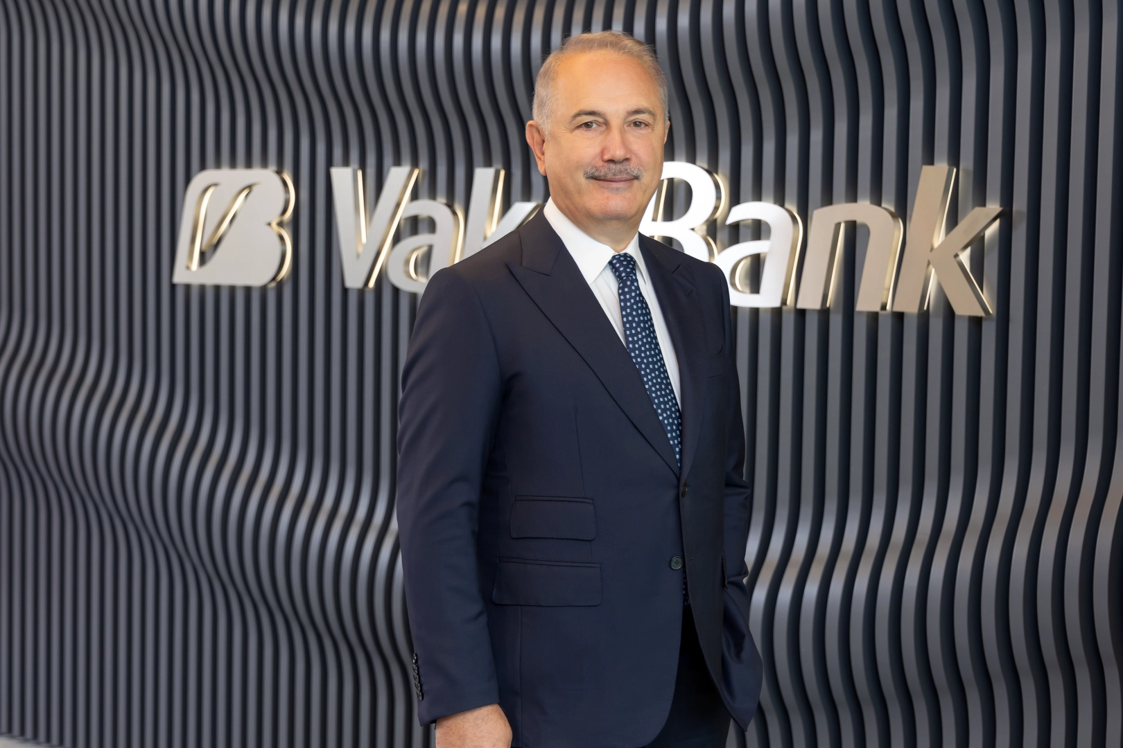 Vakıfbank’tan 500 Milyon Dolar Tutarında İlave Ana Sermayeye Dahil Edilebilir Nitelikte Tahvil İhracı  