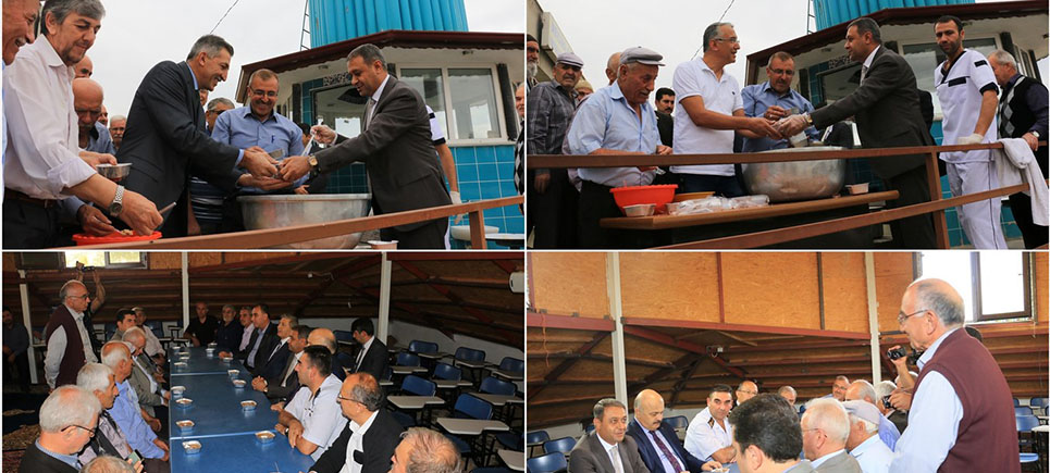 Mehmet Akif Ersoy Mahallesinde aşure ikramı