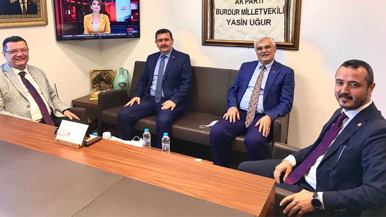 Burdur’un zirvesinden dostane görüşme