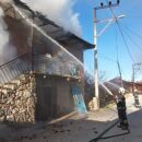 Burdur Günalan Köyünde İki Katlı Evde Yangın