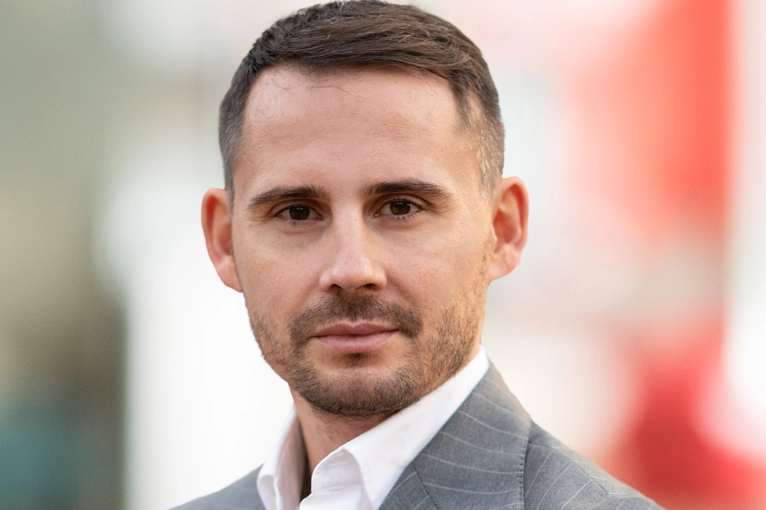 Yapay Zekânın Küresel Ölçeklenmesi 2 Trilyon Dolarlık Yeni Kaynak Gerektiriyor