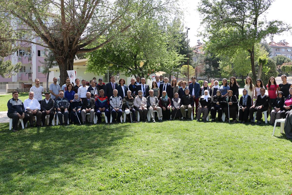 Burdur Protokolu yaşlılarla egzersiz yaptı