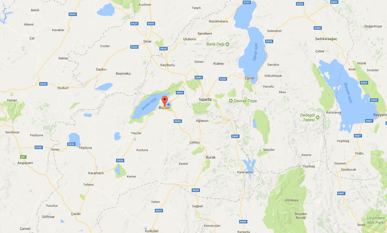 Burdur, kabuğunu çatlattı. Sıra kırmakta.