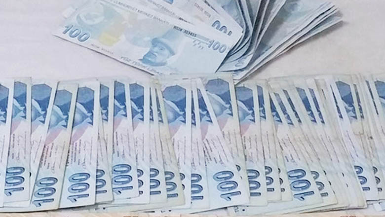 Kurban öncesinde kalpazanlar iş başında
