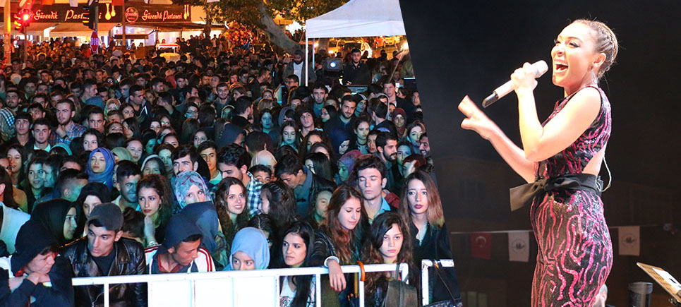 Ziynet Sali ‘den Burdur’da muhteşem konser