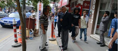 İlk hedef resmi kurumlara ulaşımı sağlamak